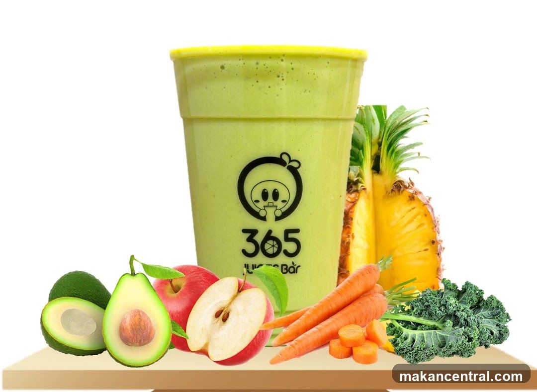 Green Smoothie with Fruits and Vegetables