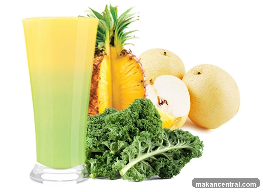 Pineapple, Pear, and Kale Smoothie Ingredients