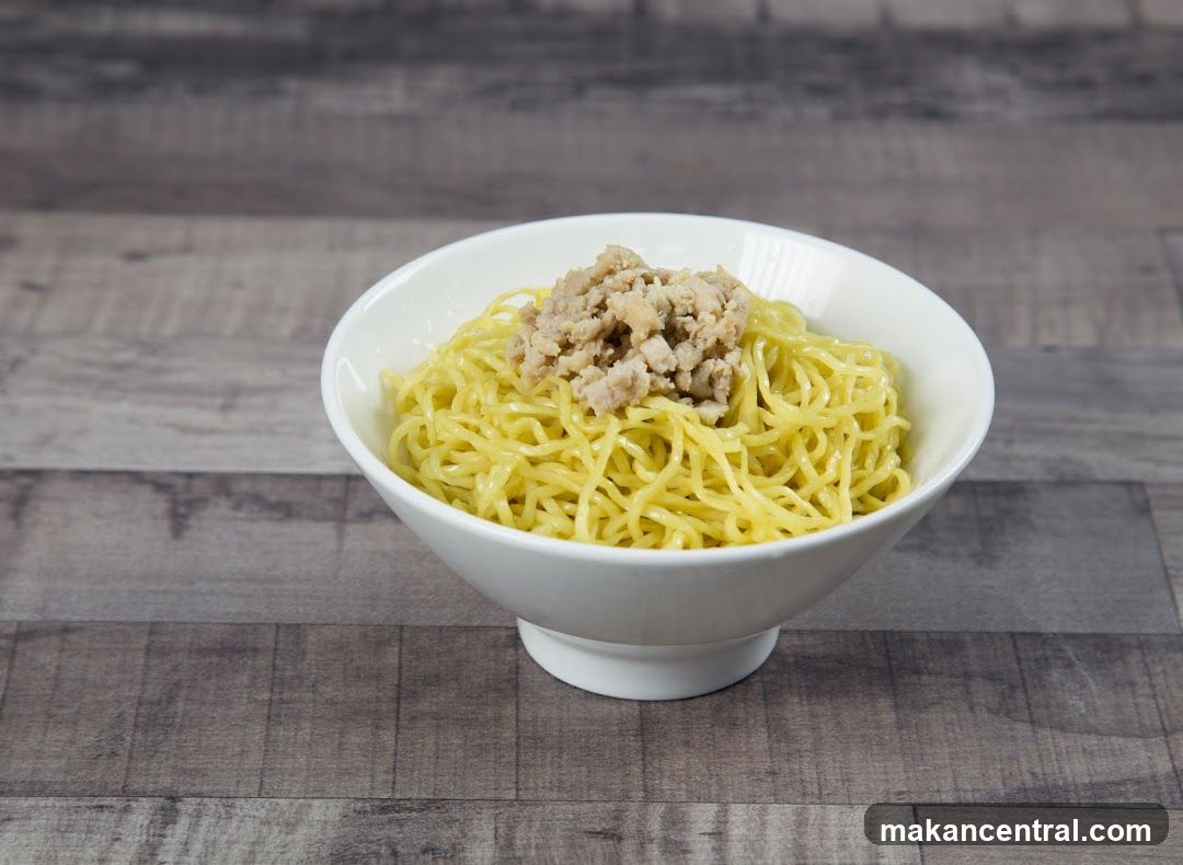 Noodles with Toppings