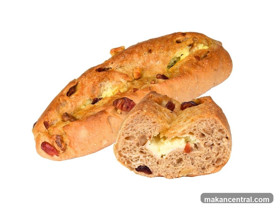 Bread with nuts and cheese
