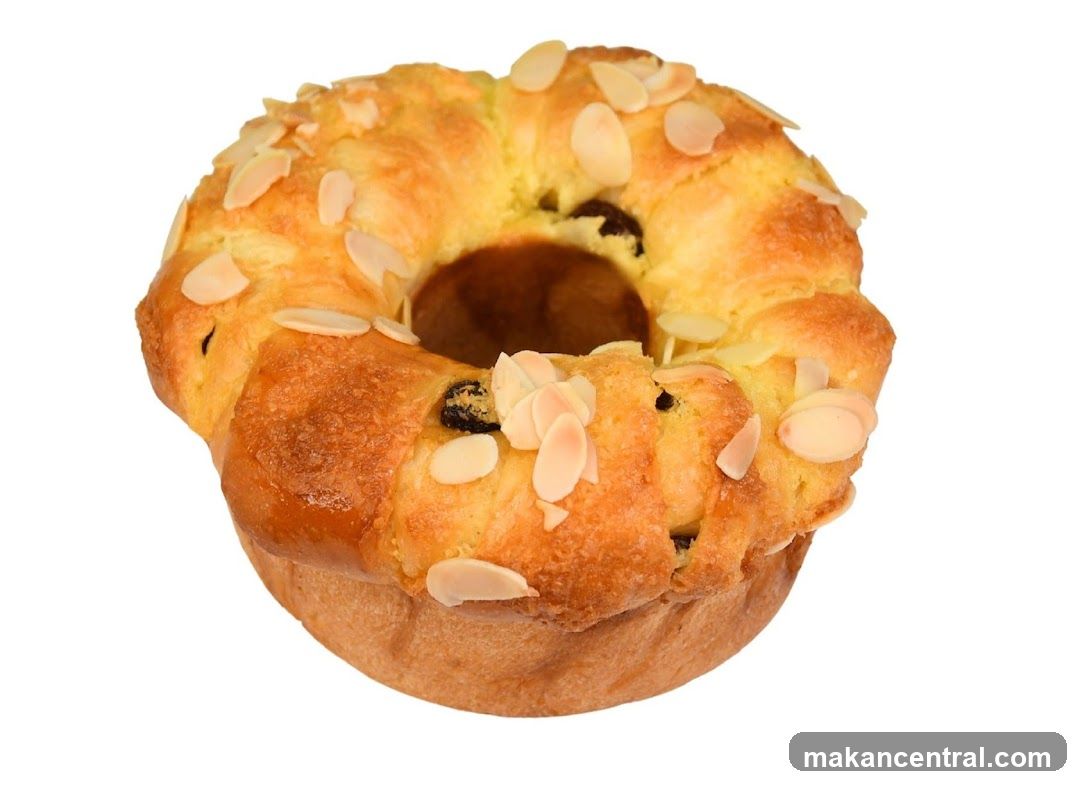 Almond Raisin Ring Cake