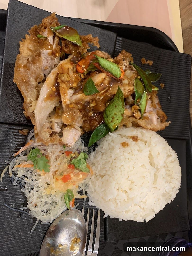 Fried Chicken with Rice and Salad