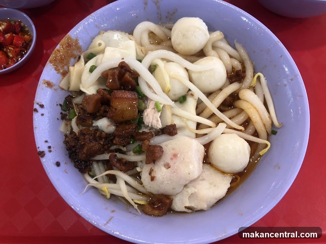 Noodle Soup with Fish Balls and Pork