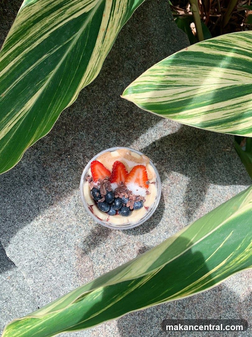 Fruit Smoothie Bowl