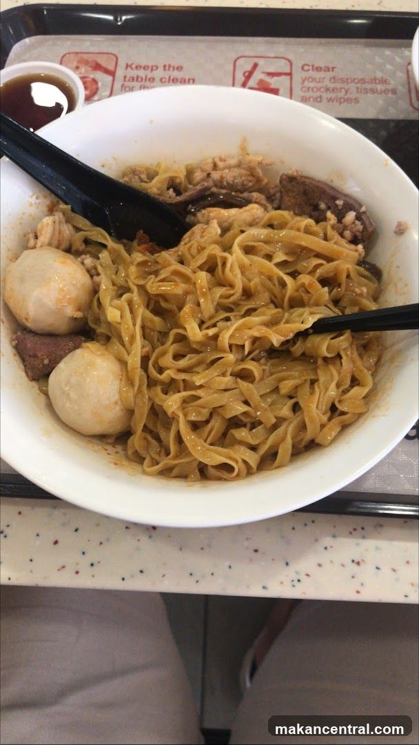 Noodles with Meatballs and Meat