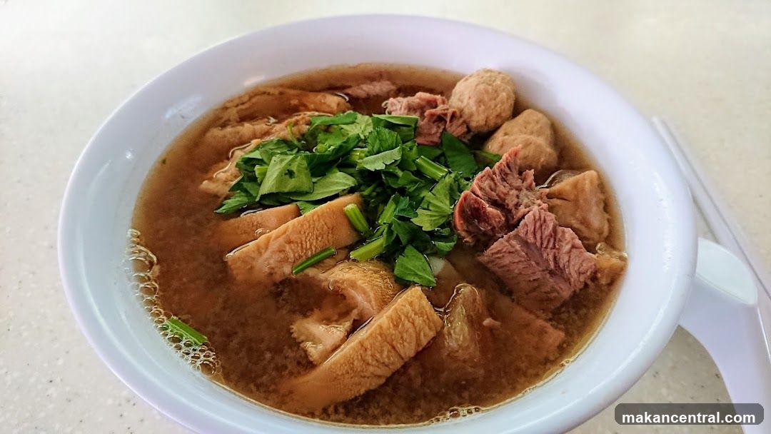 Beef noodle soup
