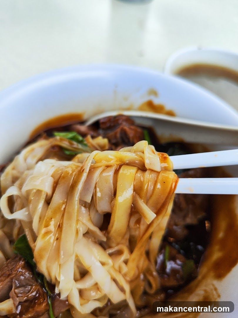 Noodles with Meat and Sauce