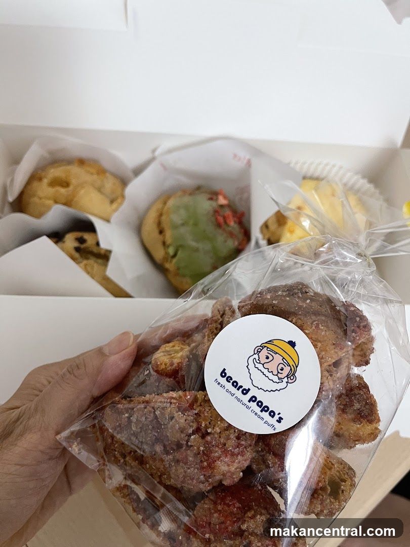 Beard Papa's Cream Puffs