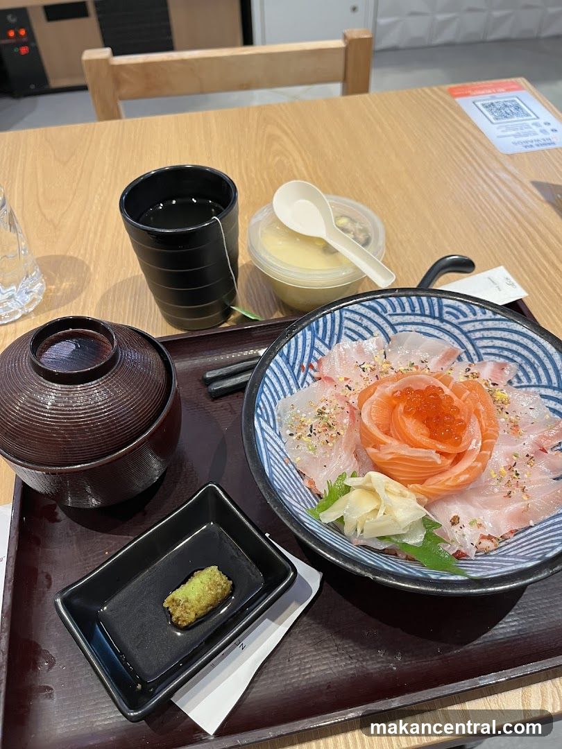 Sashimi Donburi