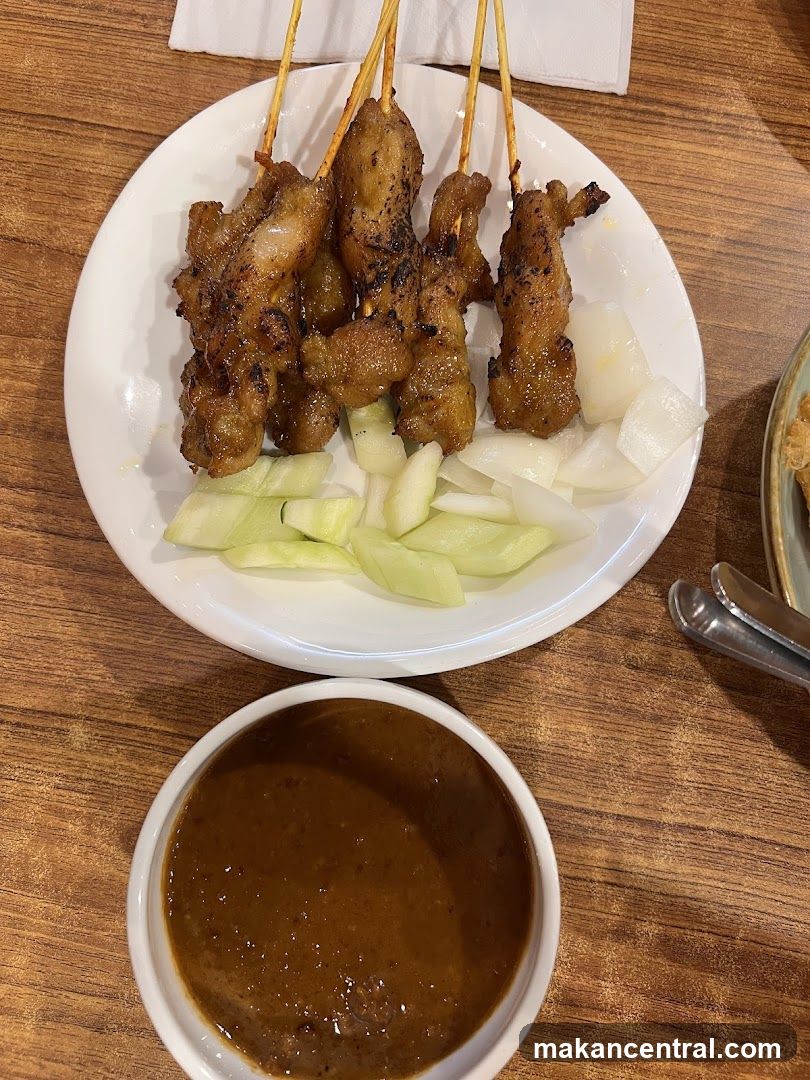 Chicken Satay with Peanut Sauce