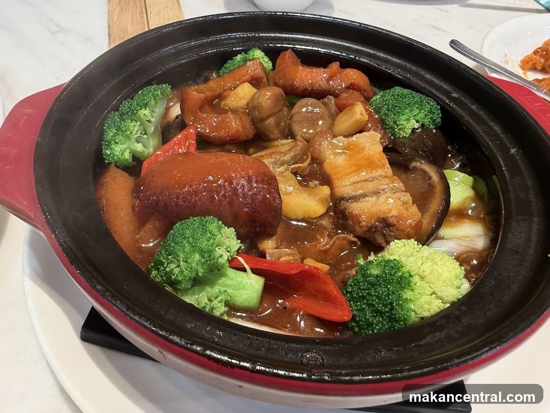 Braised Pork Belly with Broccoli and Mushrooms