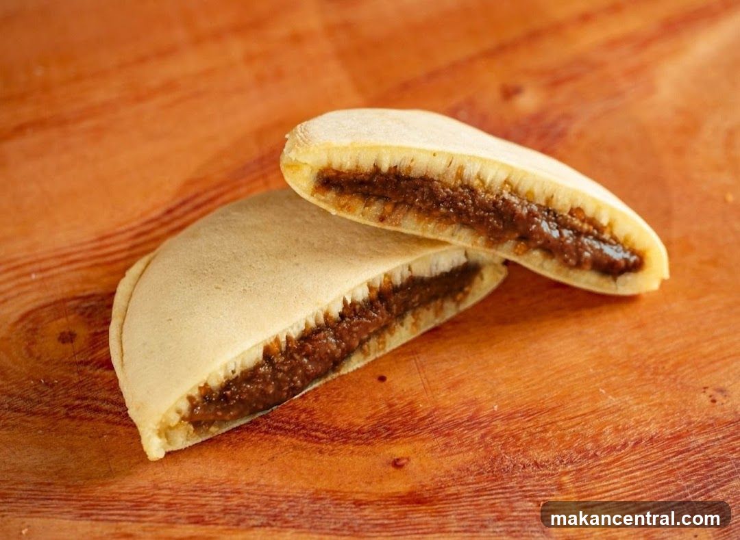Dorayaki with Chocolate Filling