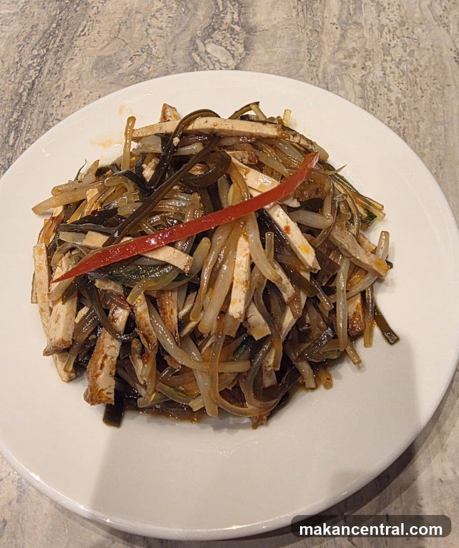 Spicy Tofu and Seaweed Salad