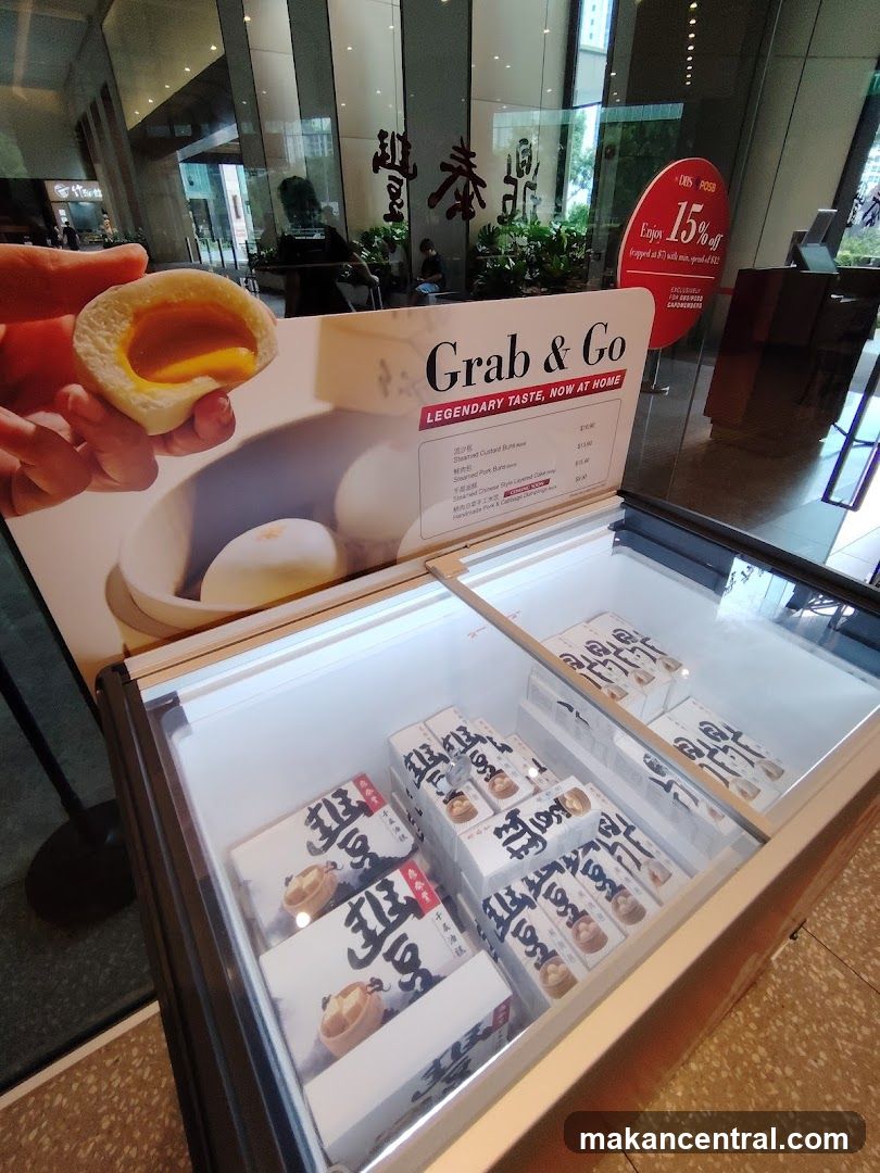 Grab & Go Display
