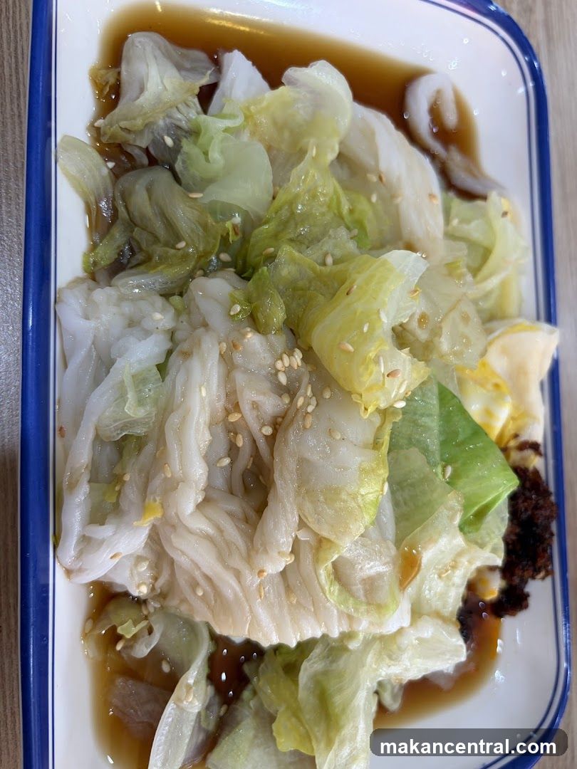 Lettuce and Rice Noodle Dish