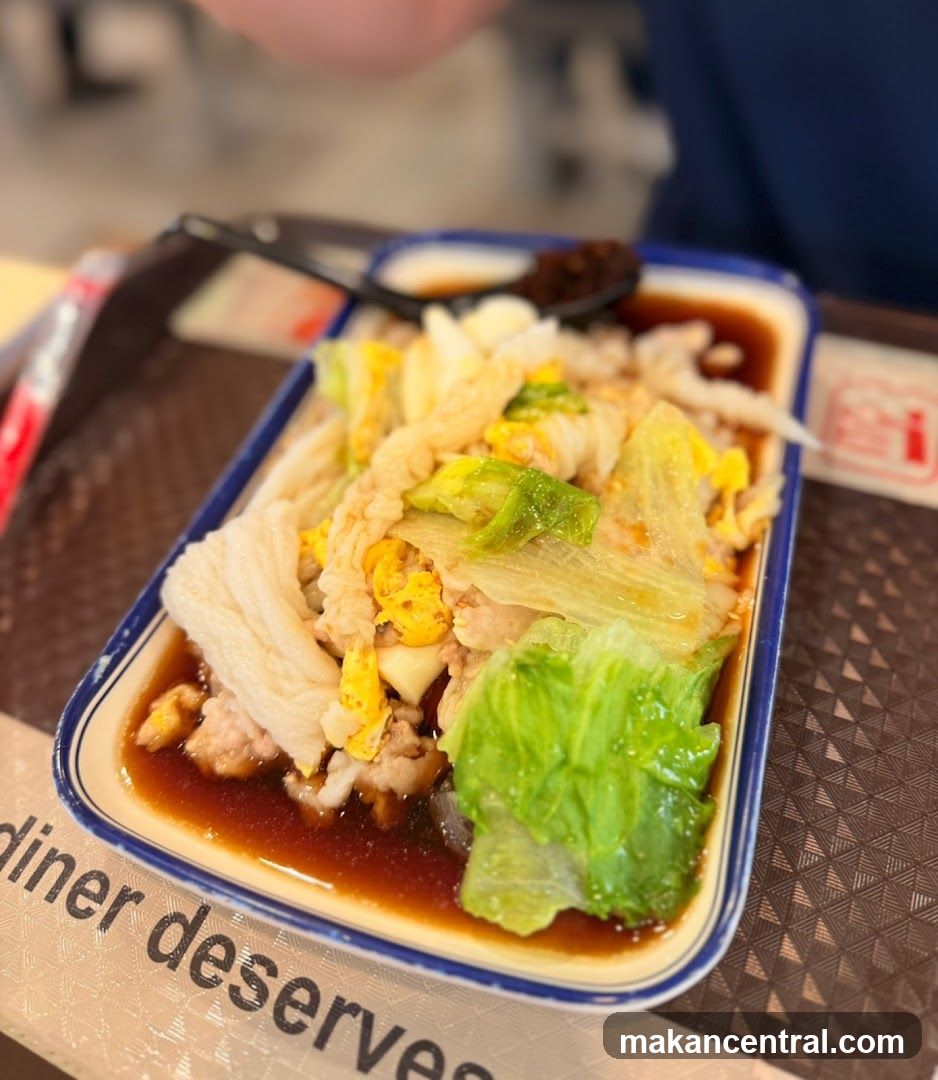 Stir-fried Dish with Lettuce and Egg