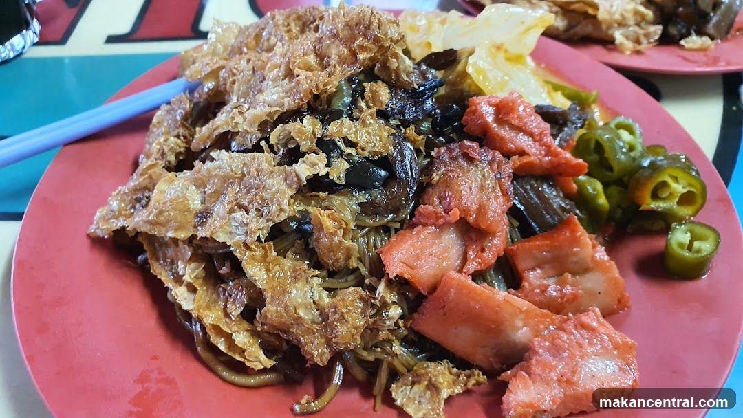 Noodles with Char Siu and Crispy Tofu Skin