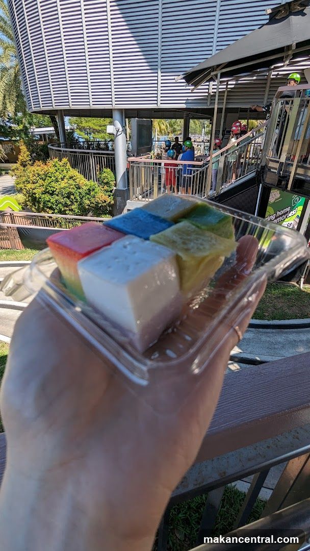 Colorful dessert squares