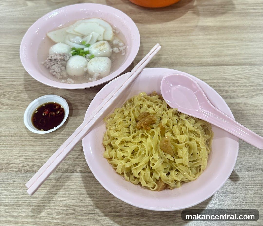 Noodles with Fish Balls and Minced Meat Soup