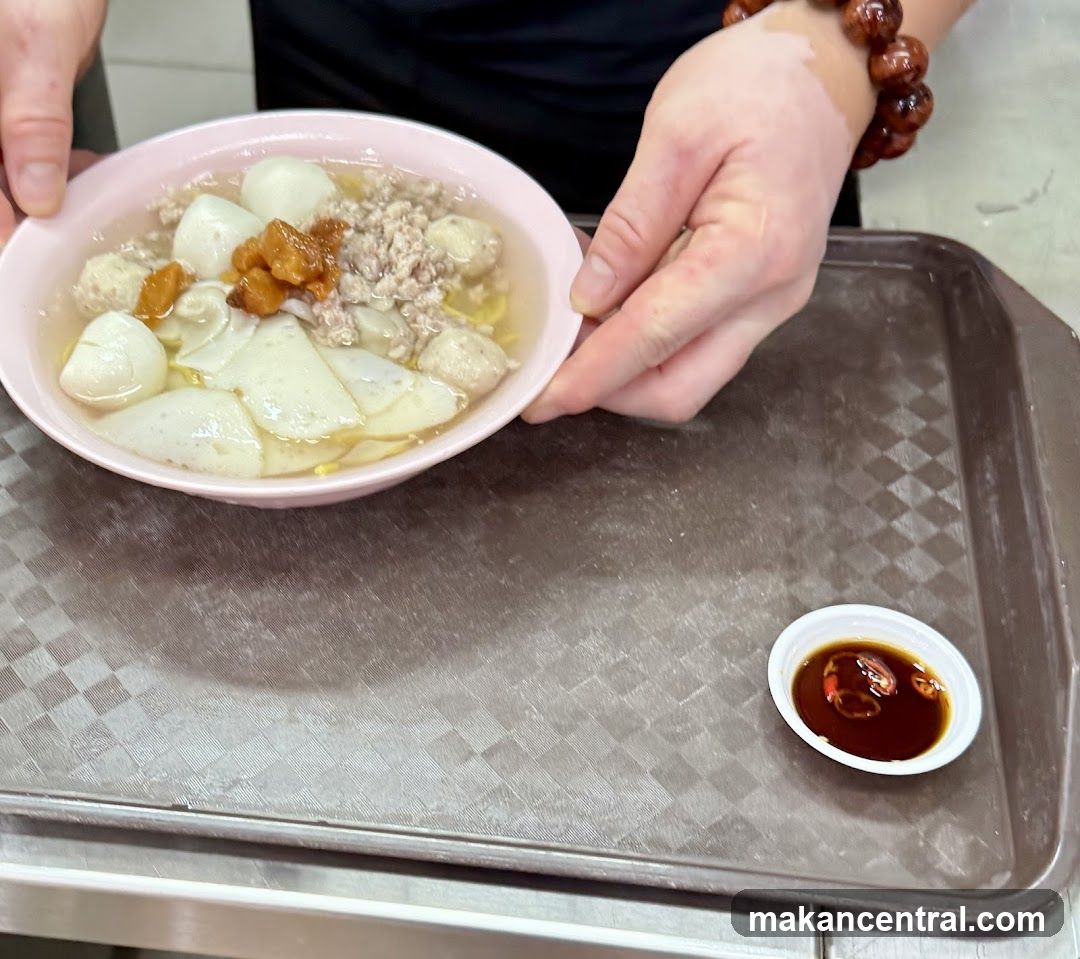 Noodle Soup with Fish Balls and Minced Pork