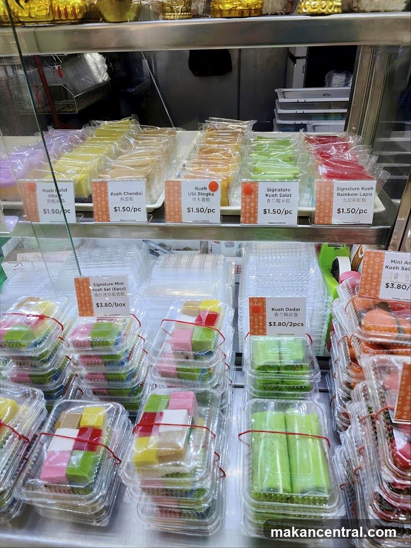 Assortment of Kueh and Desserts