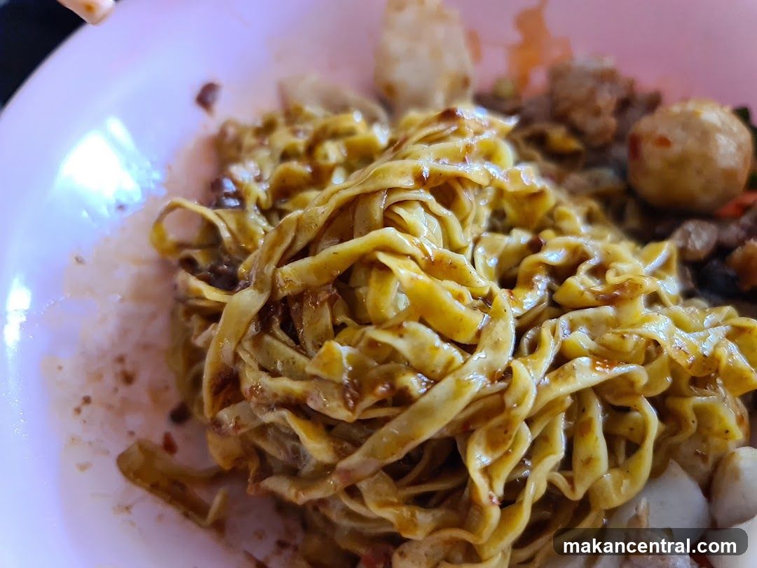 Noodles with Meatballs