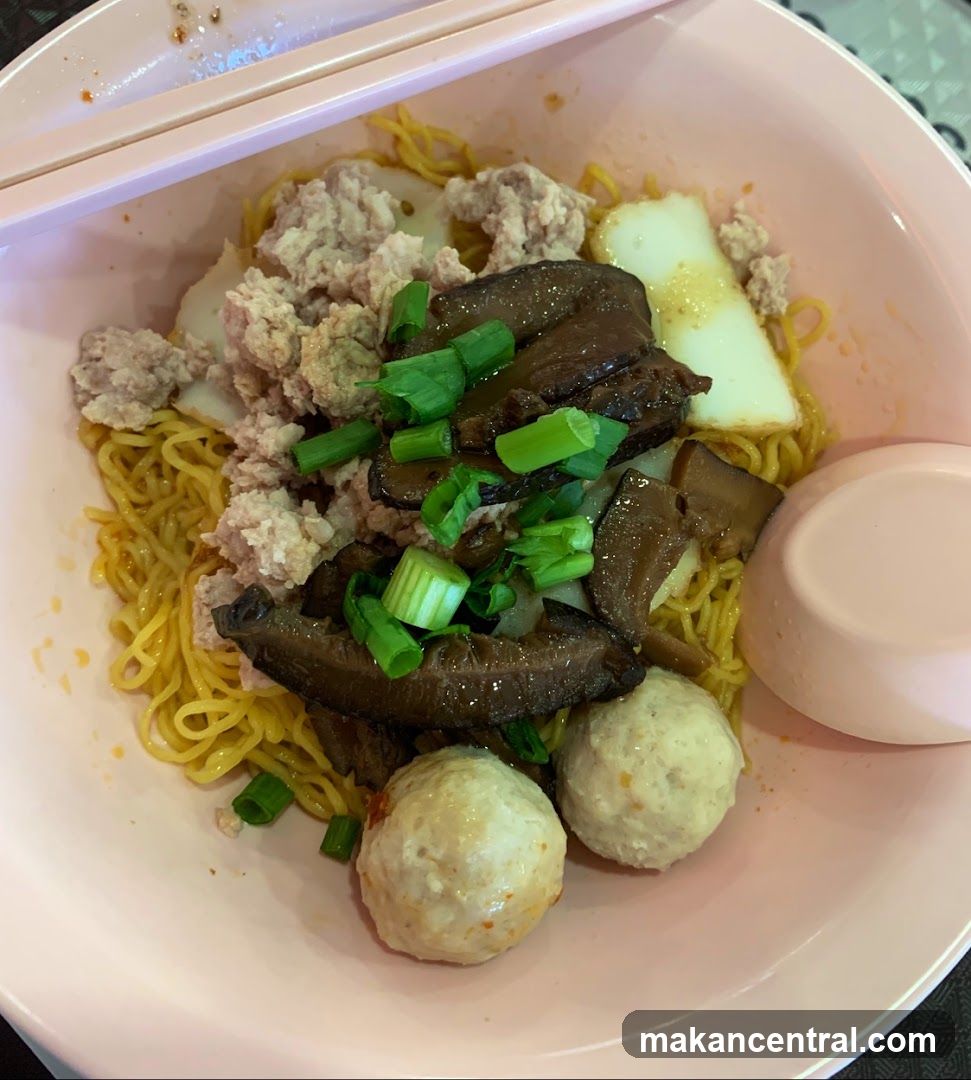 Noodles with Toppings