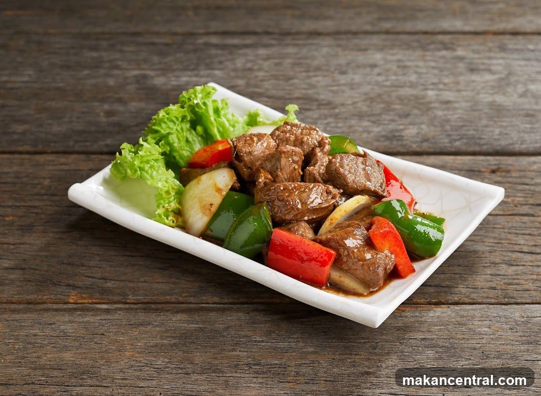 Stir-fried beef with vegetables