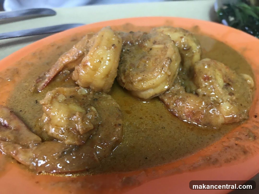Shrimp in curry sauce