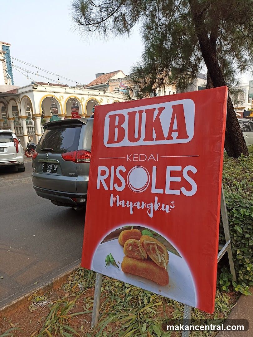 Risoles Mayangku Shop Signage