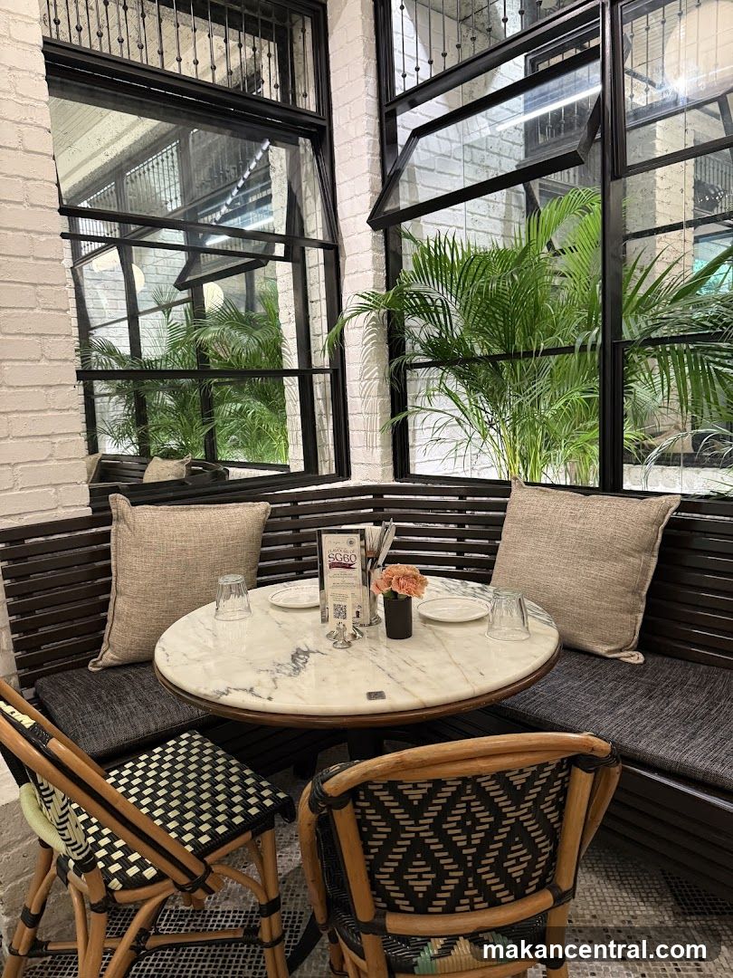 Restaurant Interior Corner Seat
