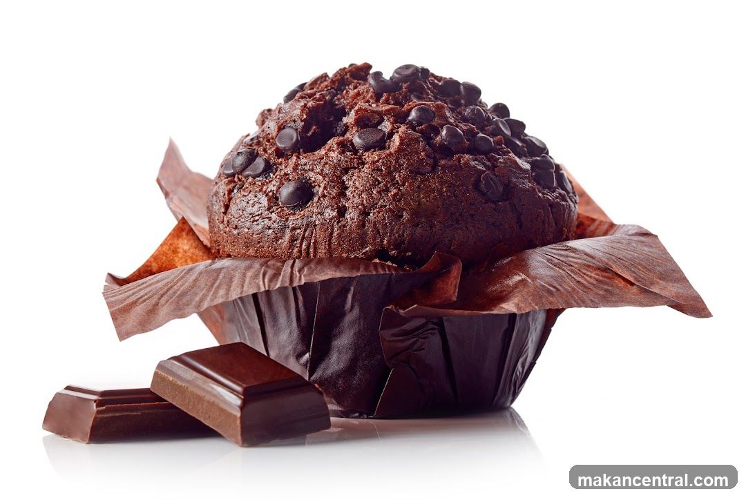 Chocolate Muffin with Chocolate Bar Pieces