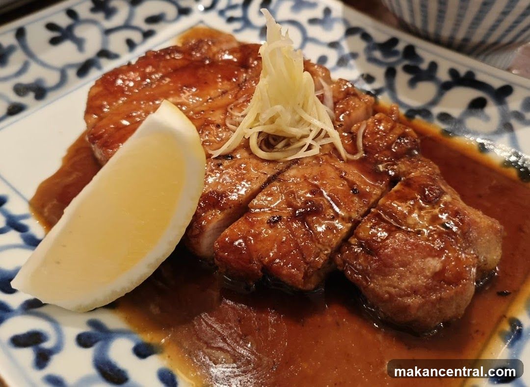 Pork Cutlet with Sauce
