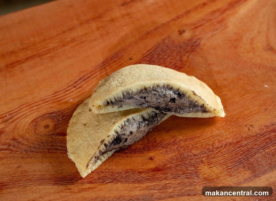 Pancake with Black Sesame Filling