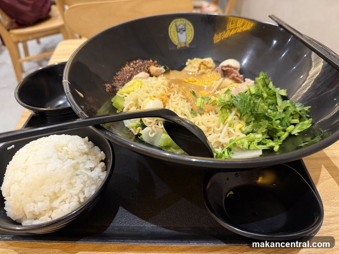 Noodle Dish with Rice