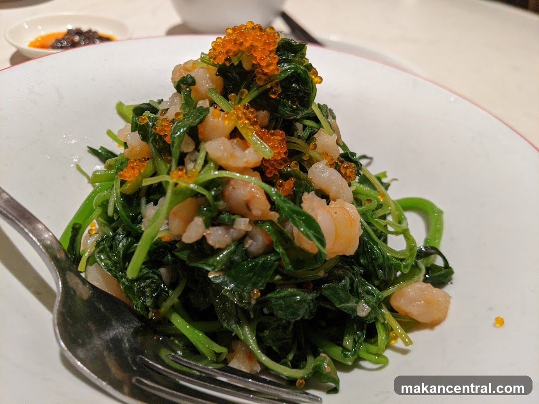 Stir-fried Greens with Shrimp and Roe