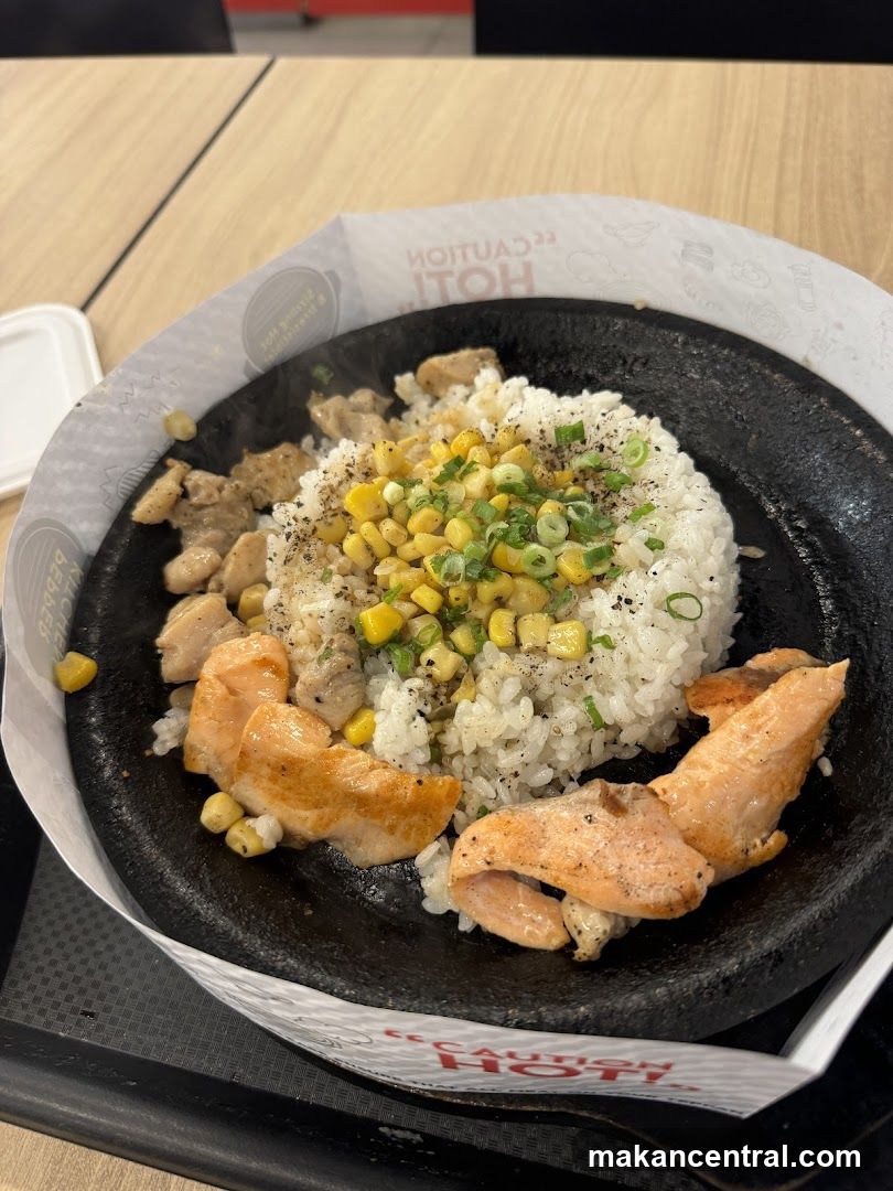 Sizzling Salmon and Chicken Rice