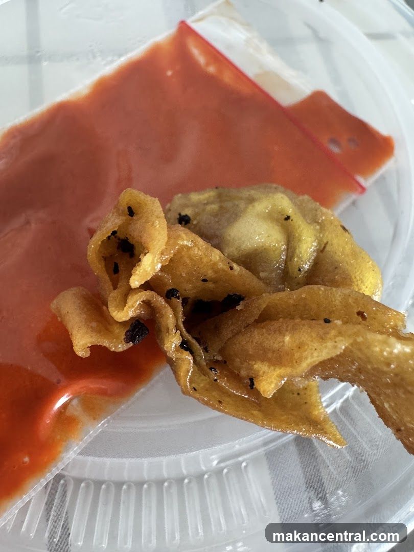 Fried Wontons with Sauce