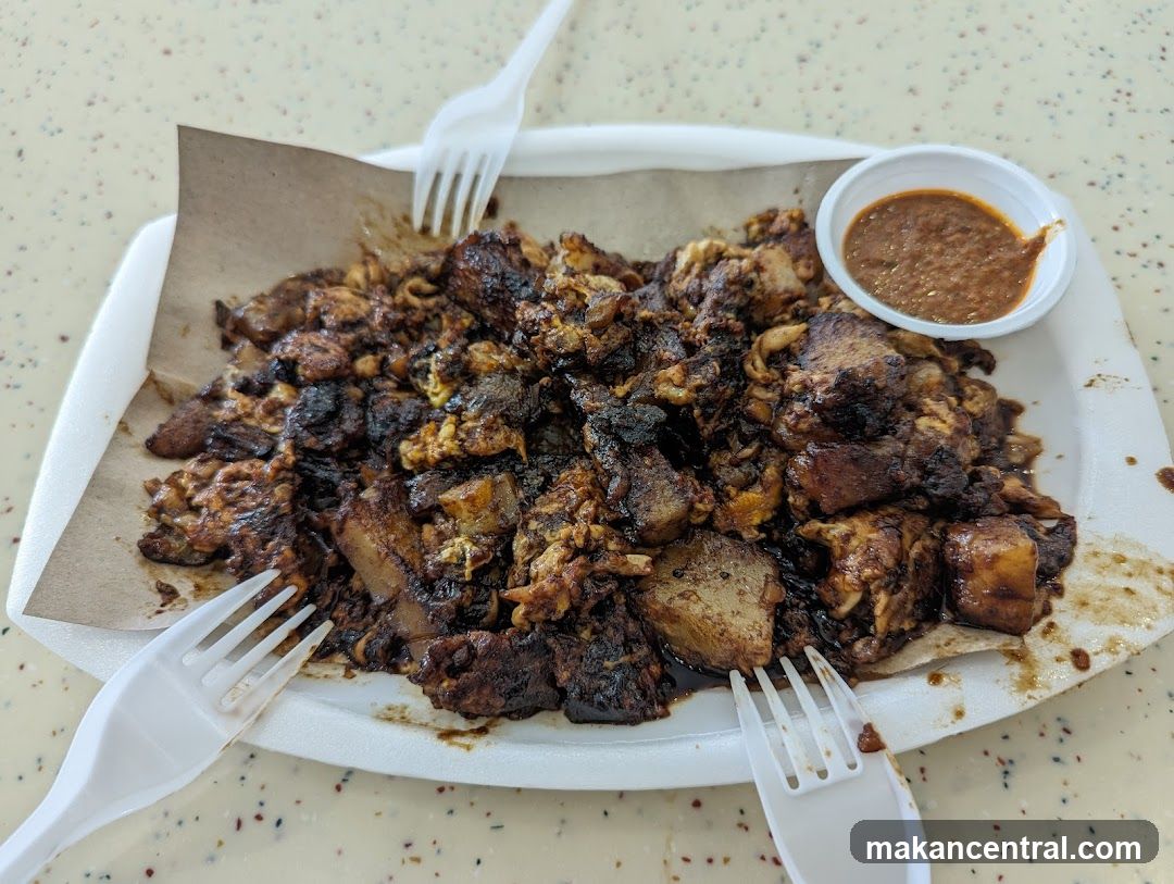 Food Plate with Sauce