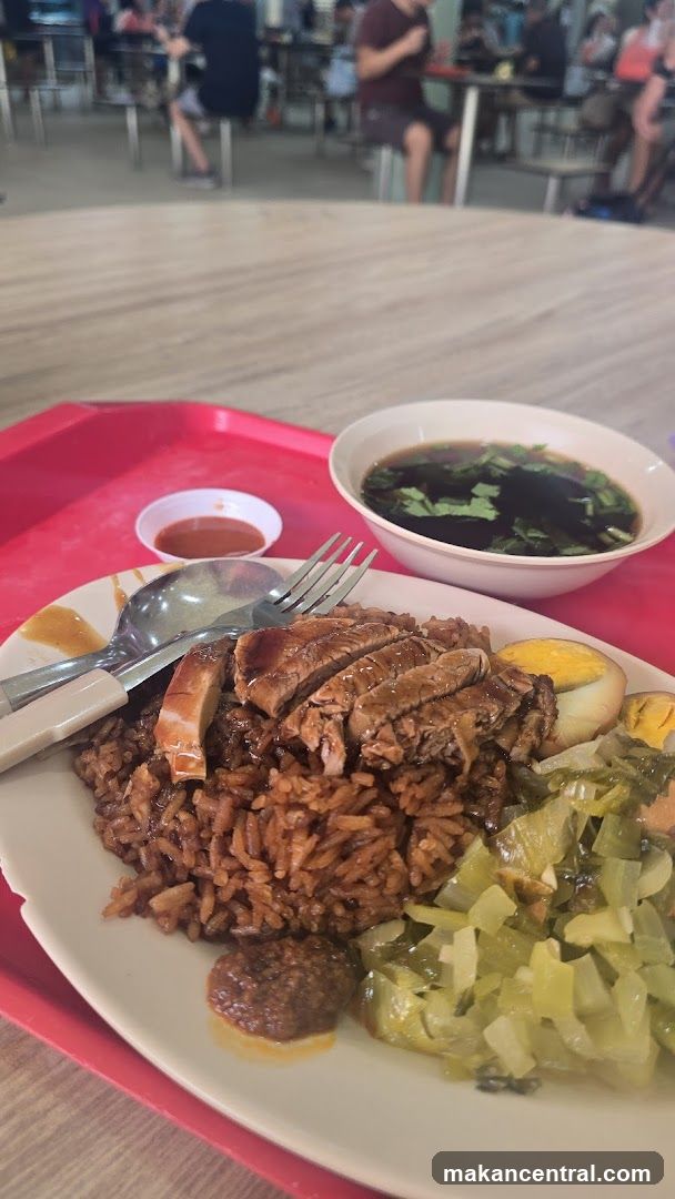Food in a hawker center