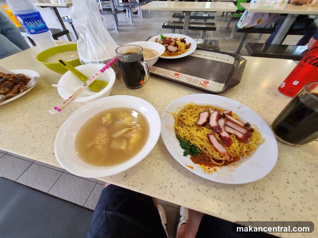 Food court meal