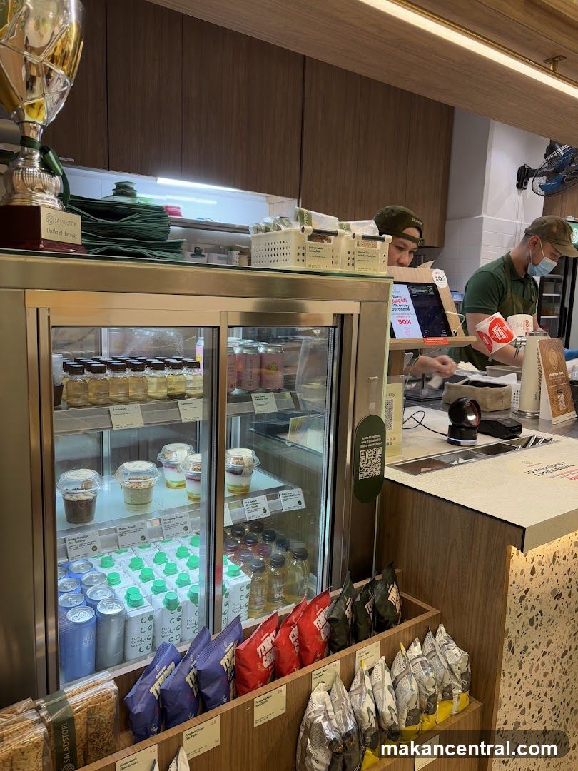 Saladstop Interior