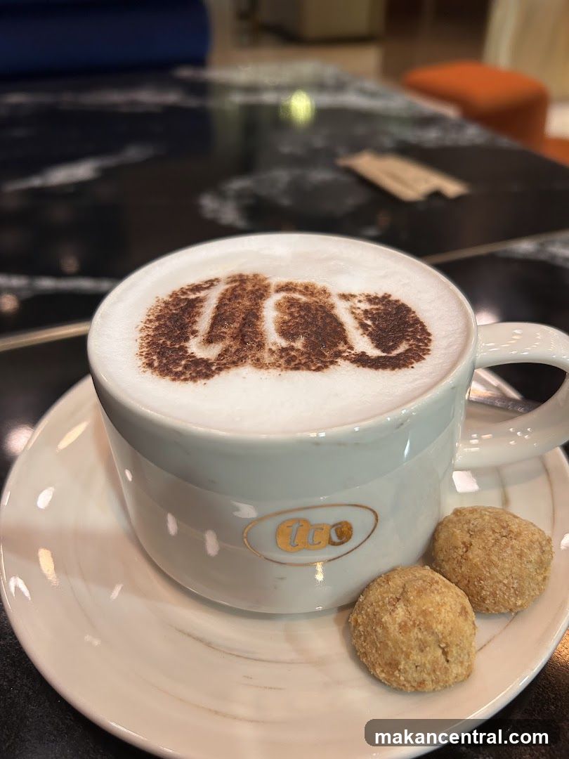 Cappuccino with Logo and Cookies