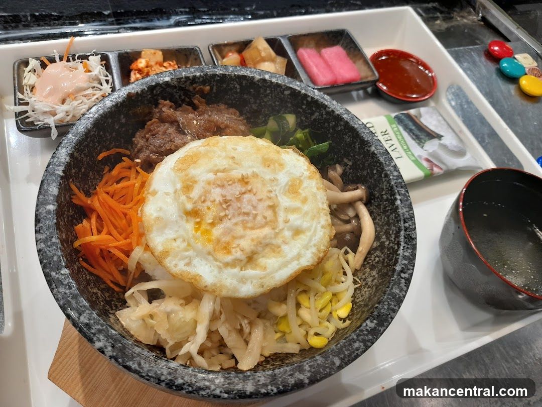 Bibimbap with Side Dishes