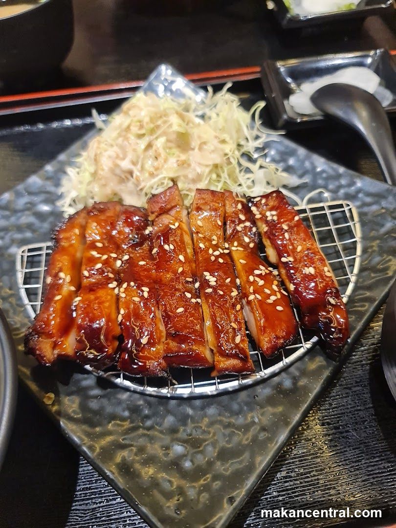 Teriyaki Chicken with Salad