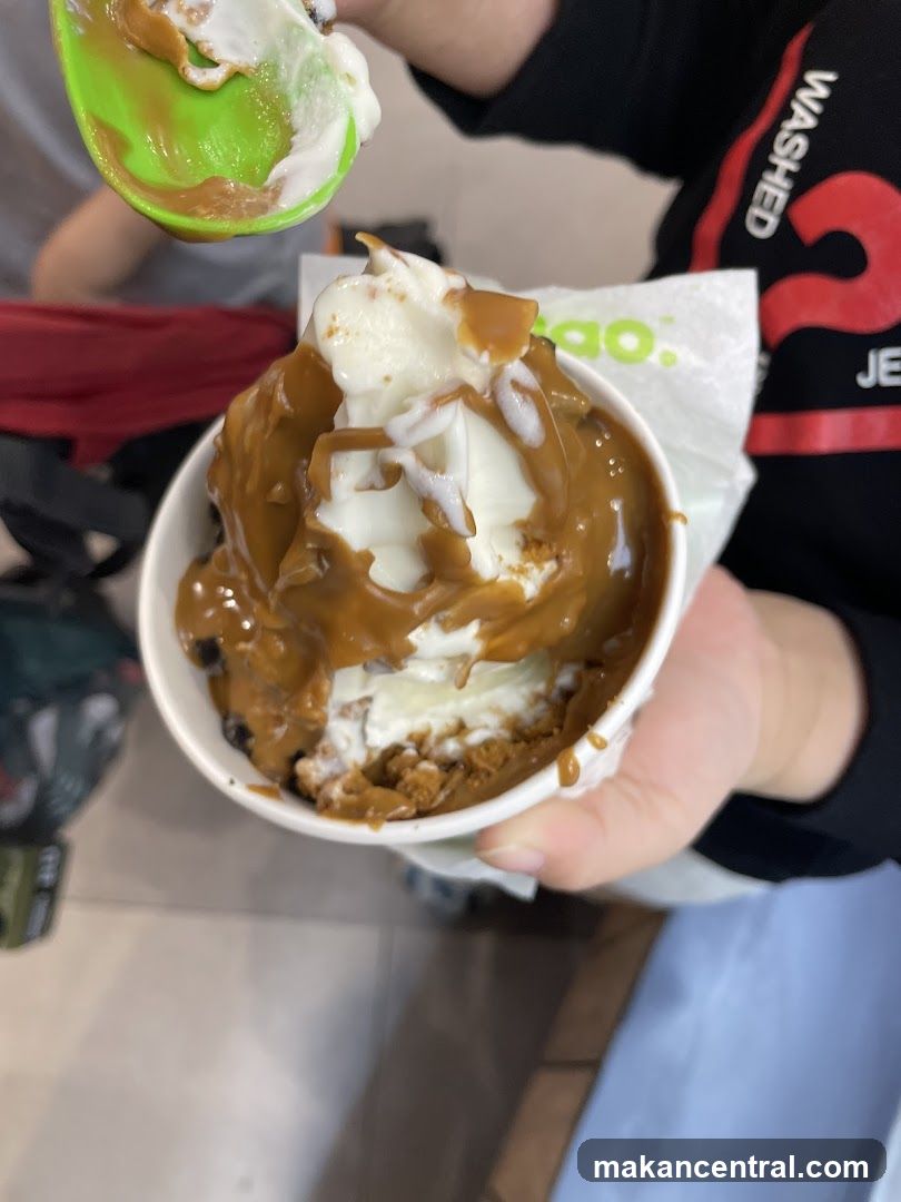 Frozen Yogurt with Caramel Sauce