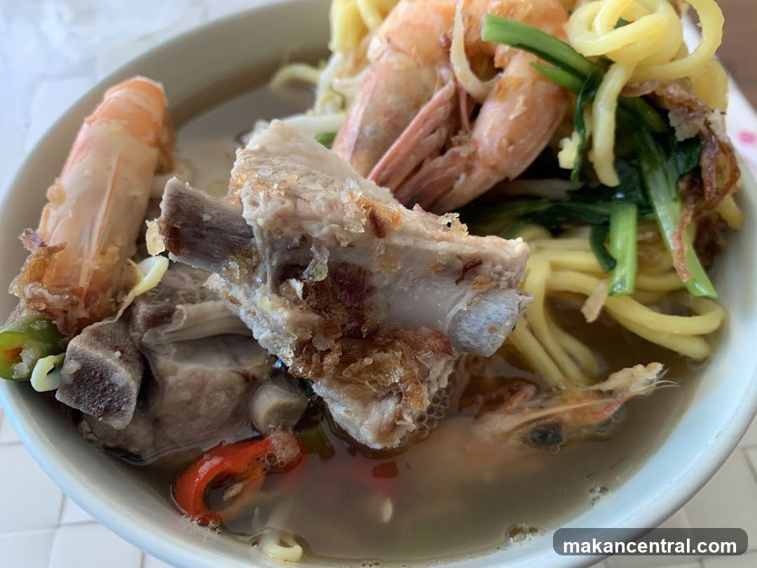 Pork Rib and Shrimp Noodle Soup