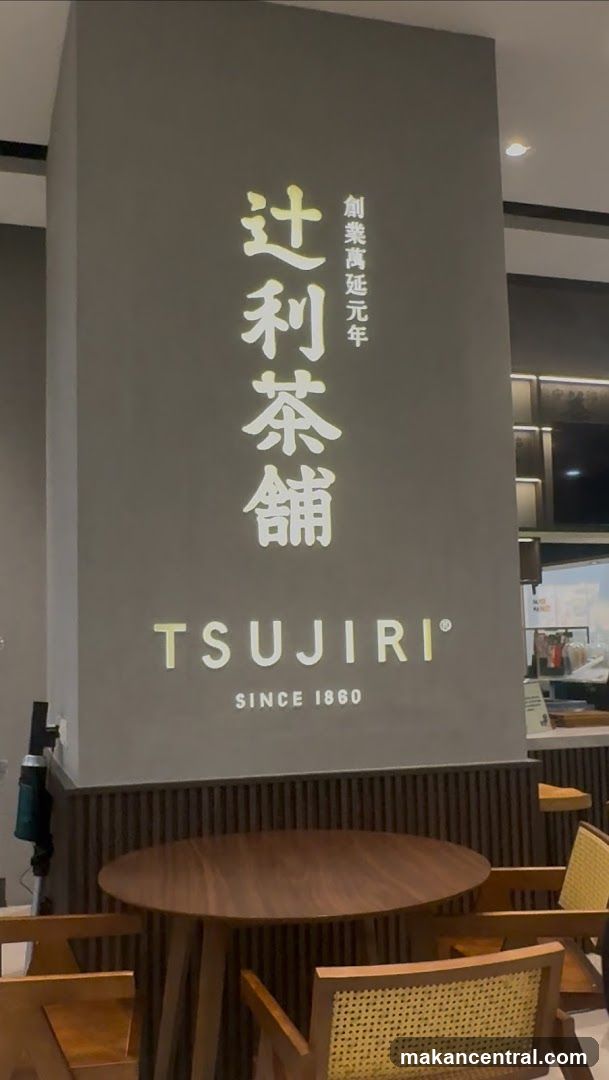 Tsujiri Tea Shop Interior