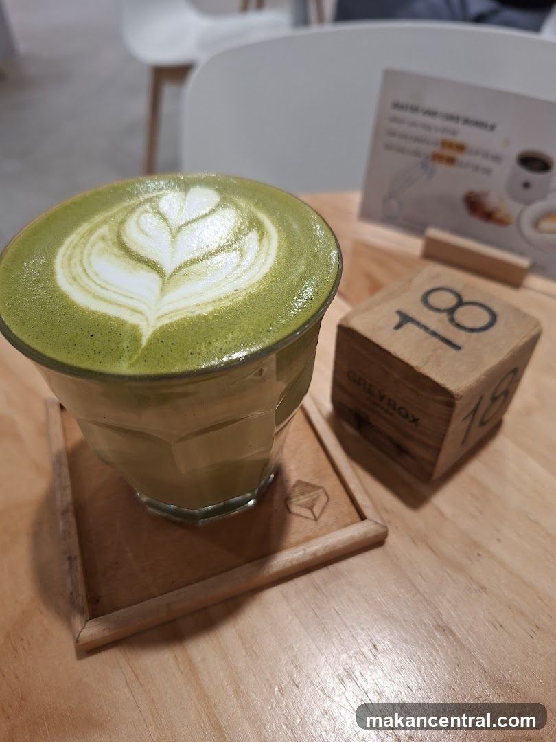 Matcha latte with latte art