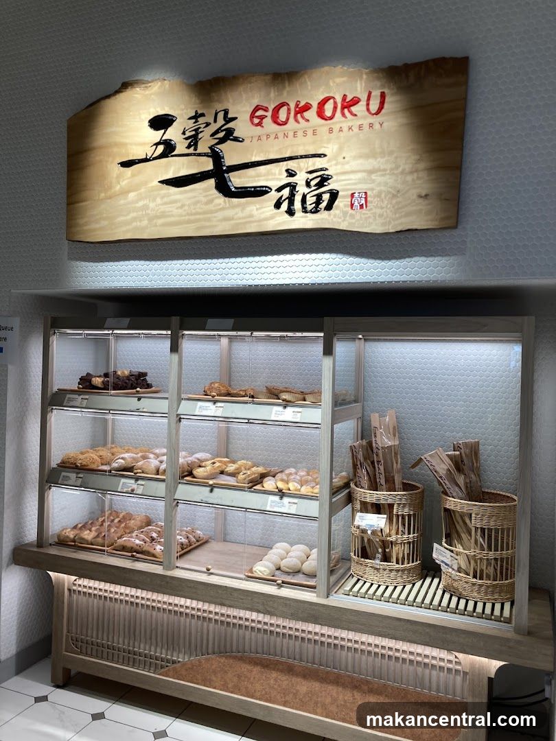 GOKOKU Japanese Bakery Display
